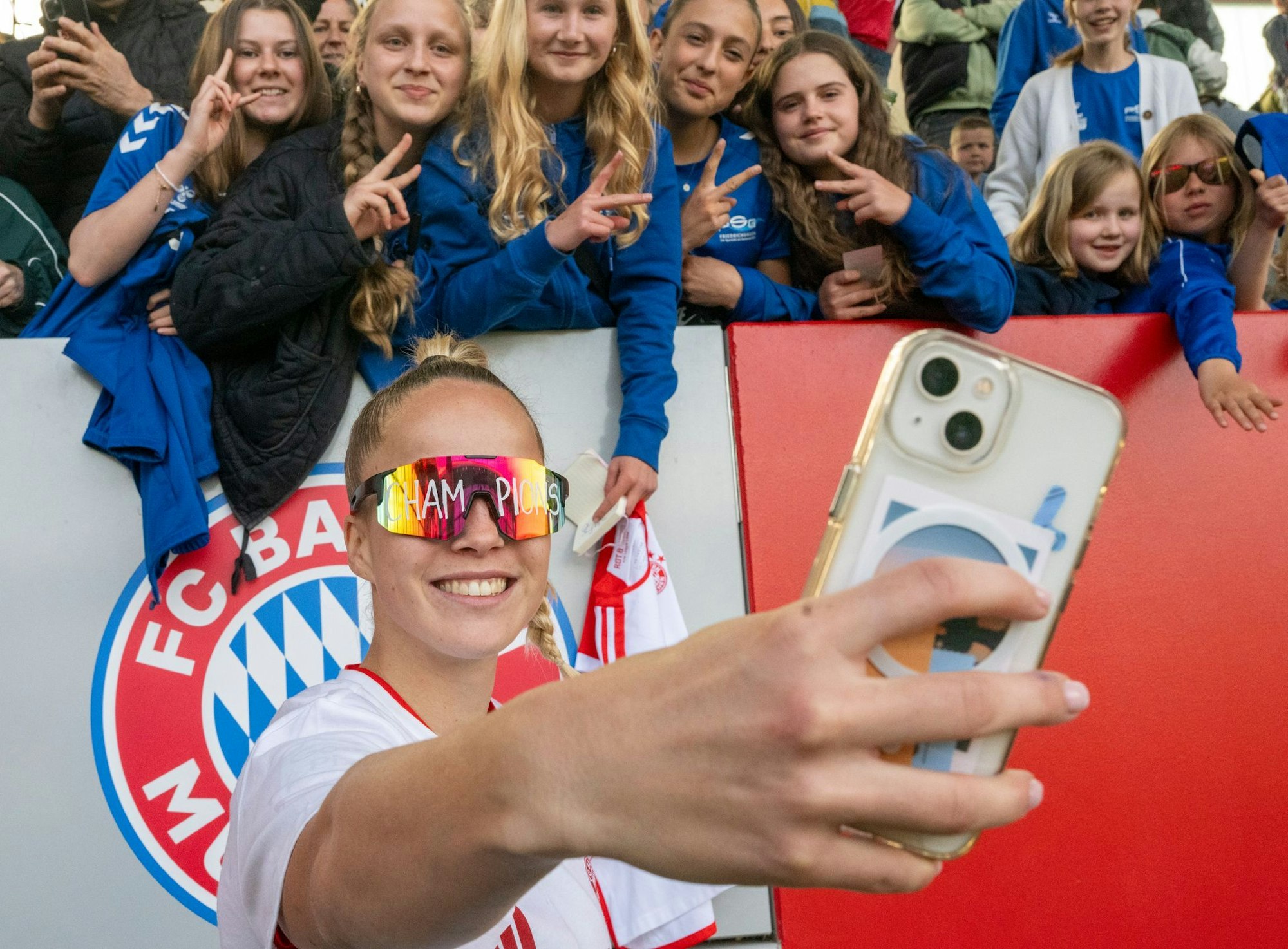 DFB-Kapitänin Giulia Gwinn: immer mehr Fans im Frauenfußball.