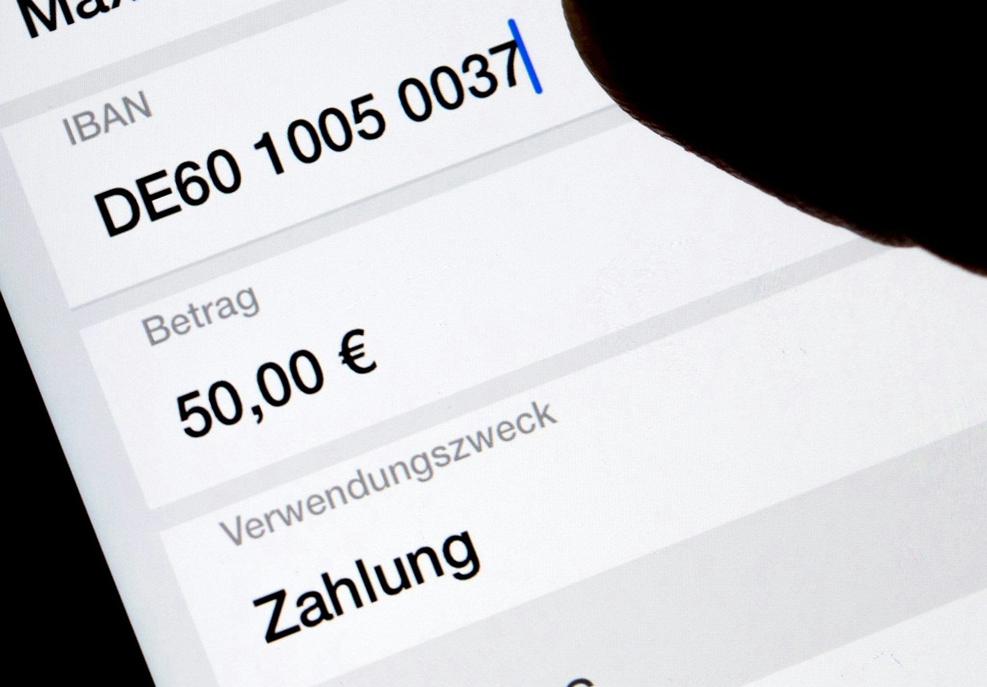 Verpflichtende Überprüfungen des Zahlungsempfängers sollen Überweisungen sicherer machen. (Symbolbild)