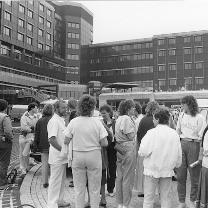 Eine alte Schwarz-Weiß-Aufnahme.