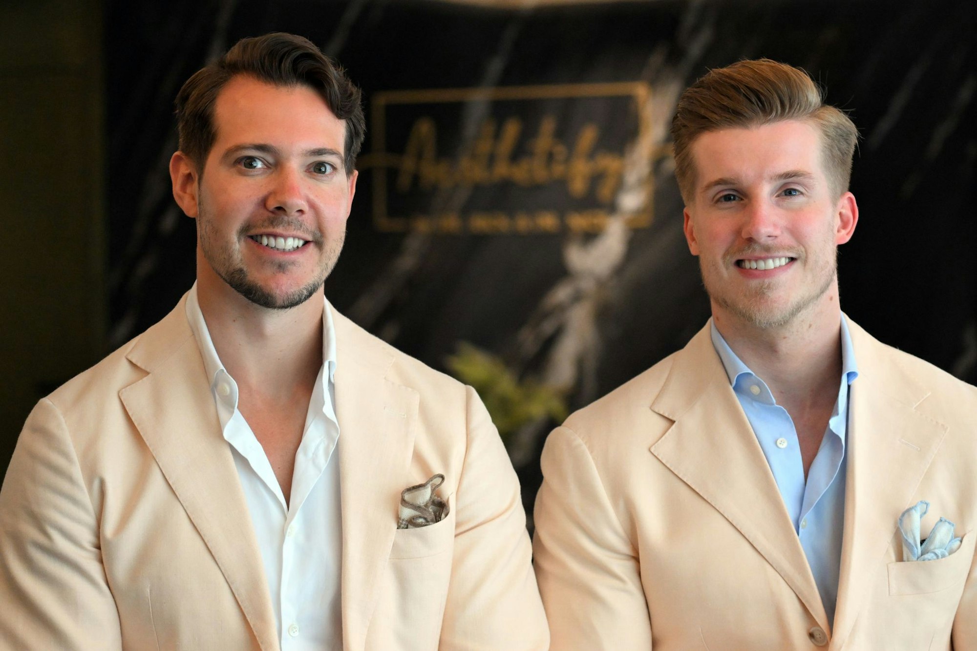 Das Unternehmen von «Dr. Rick und Dr. Nick» soll mit unzulässigen Bildern geworben haben.