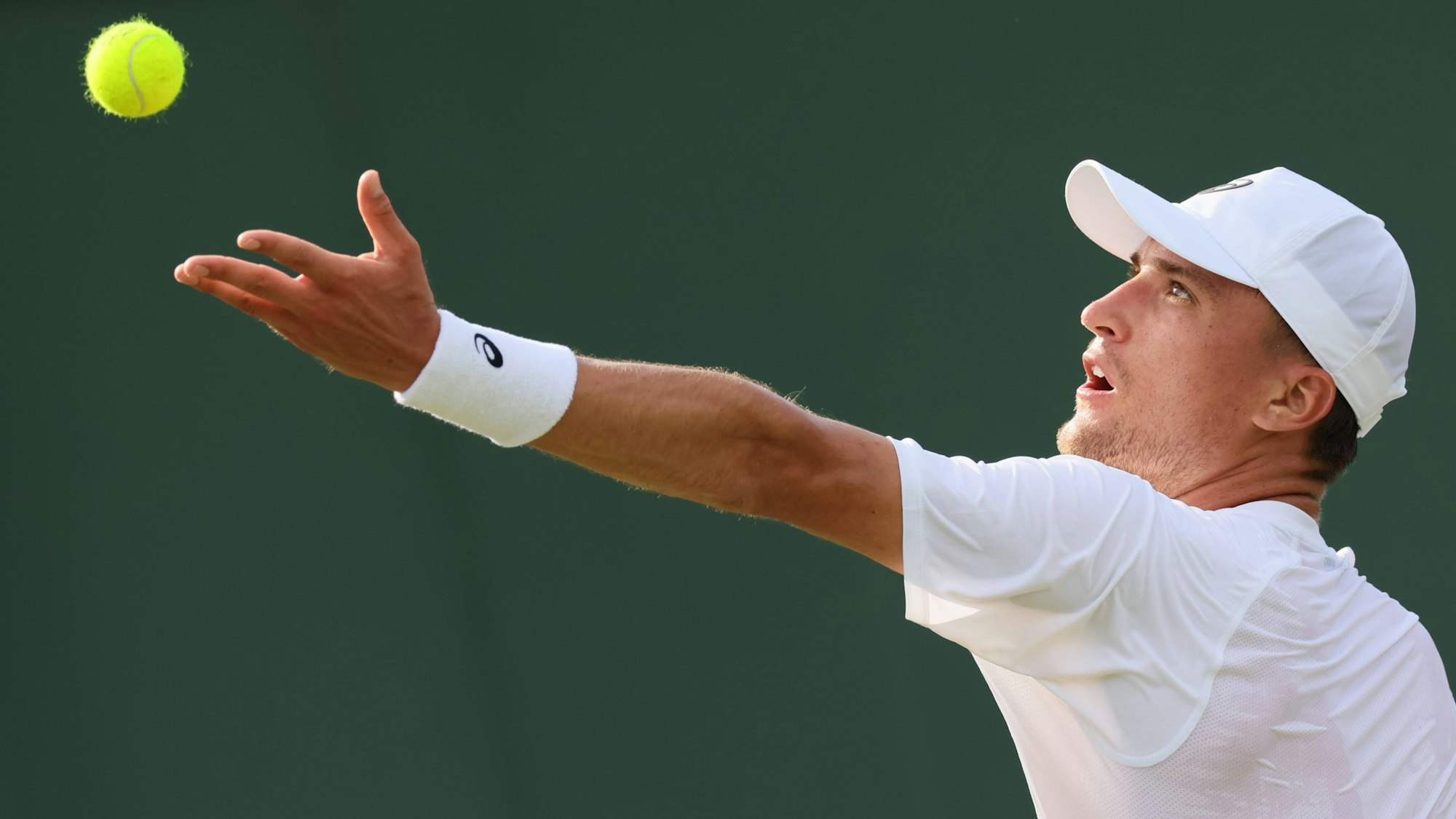 Belgian Raphael Collignon pictured in action at a tennis game against Croatian Cilic, in the first round of the men s singles at the 2025 Wimbledon grand slam tournament, Tuesday 01 July 2025 at the All England Tennis Club, in South-West London, Britain. BENOITxDOPPAGNE PUBLICATIONxNOTxINxBELxFRAxNEDxLUX x128221340x