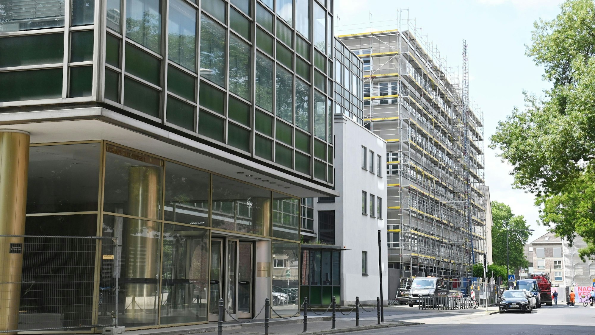 Die ehemalige Kaufhof-Zentrale an der Leonhard-Tietz-Straße in Köln.