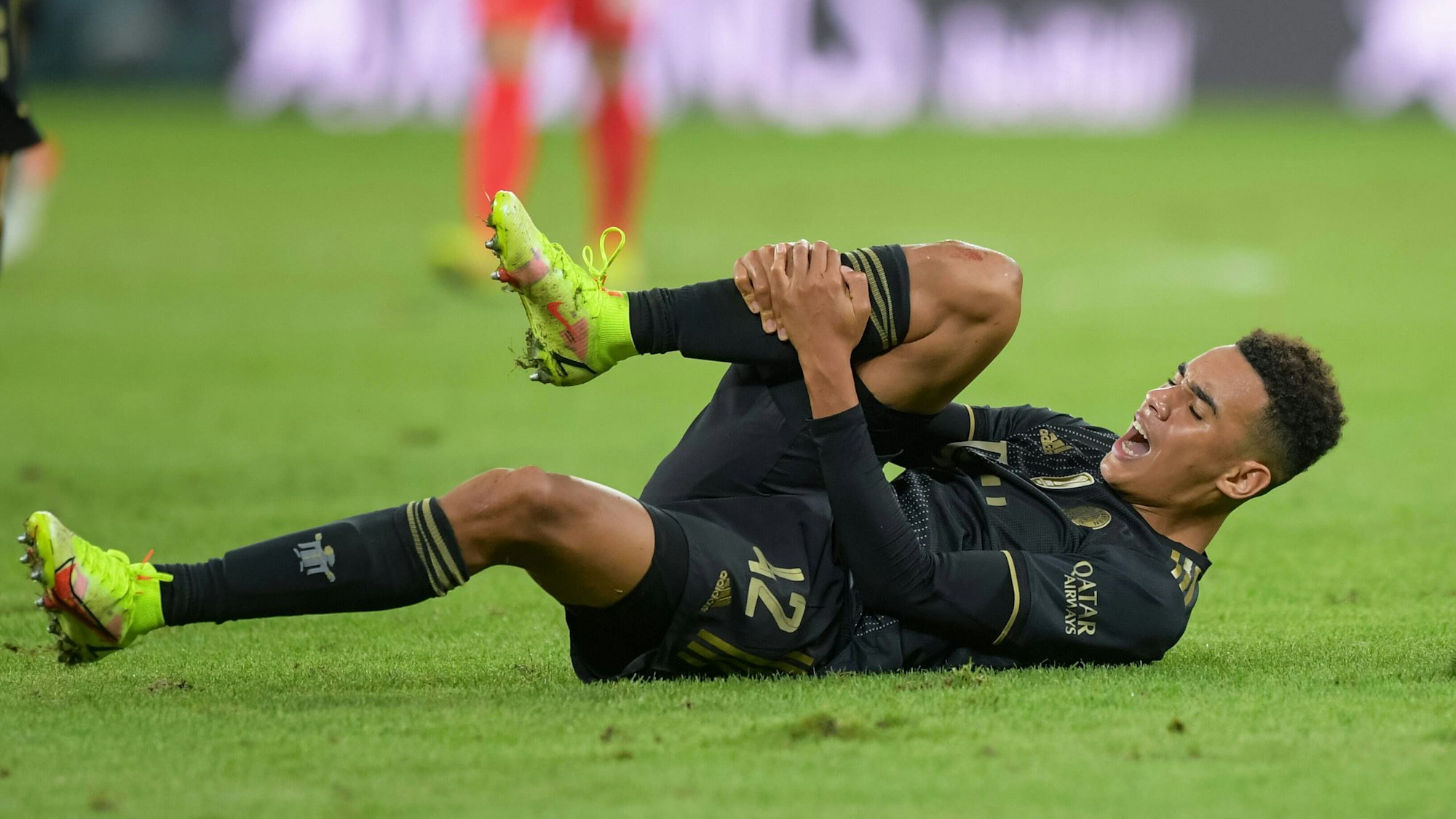 Das Foto zeigt Bayern-Spieler Jamal Musiala bei einem Spiel seines Clubs im Jahr 2021 (Archivbild). Foto: Passion2Press/MarkusxFischerx