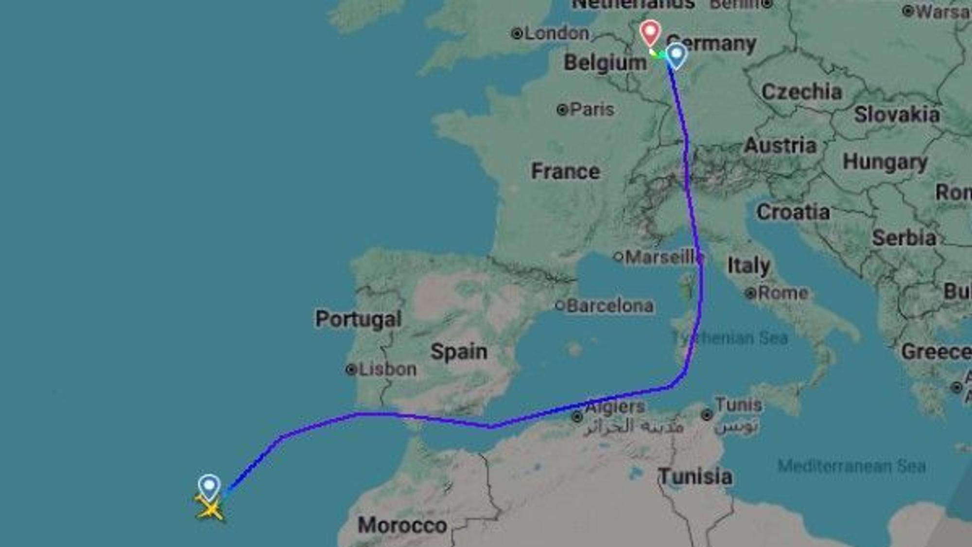 Die Flugroute des Airbus A320 von Funchal nach Frankfurt bzw. Köln-Bonn.