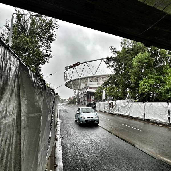 Nach wochenlangen Arbeiten am Fernwärmenetz wurde die Bismarckstraße zum Wochenende freigegeben. Bild: Ralf Krieger