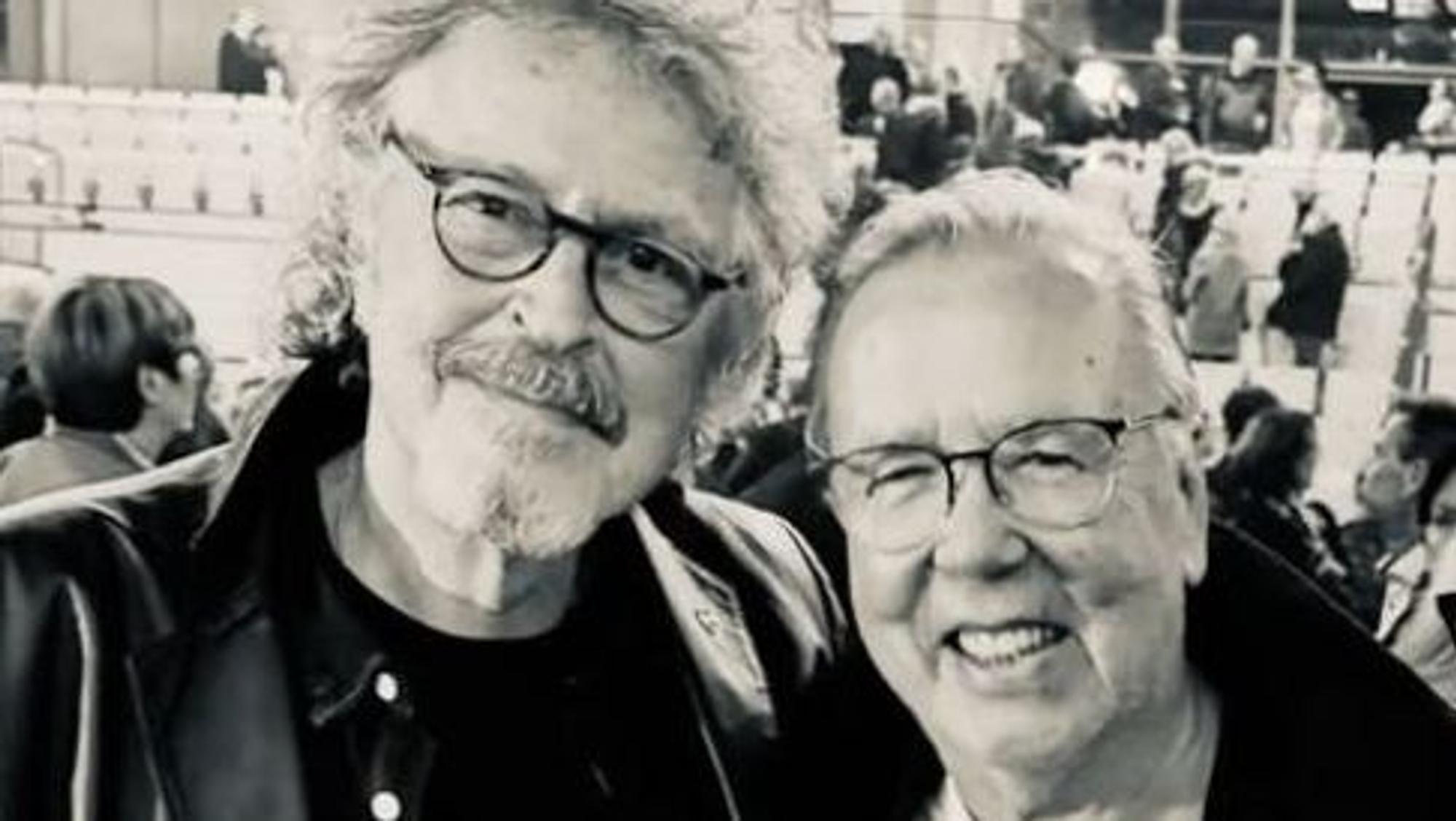 Wolfgang Niedecken mit Radio- und Fernsehmoderator Frank Laufenberg.