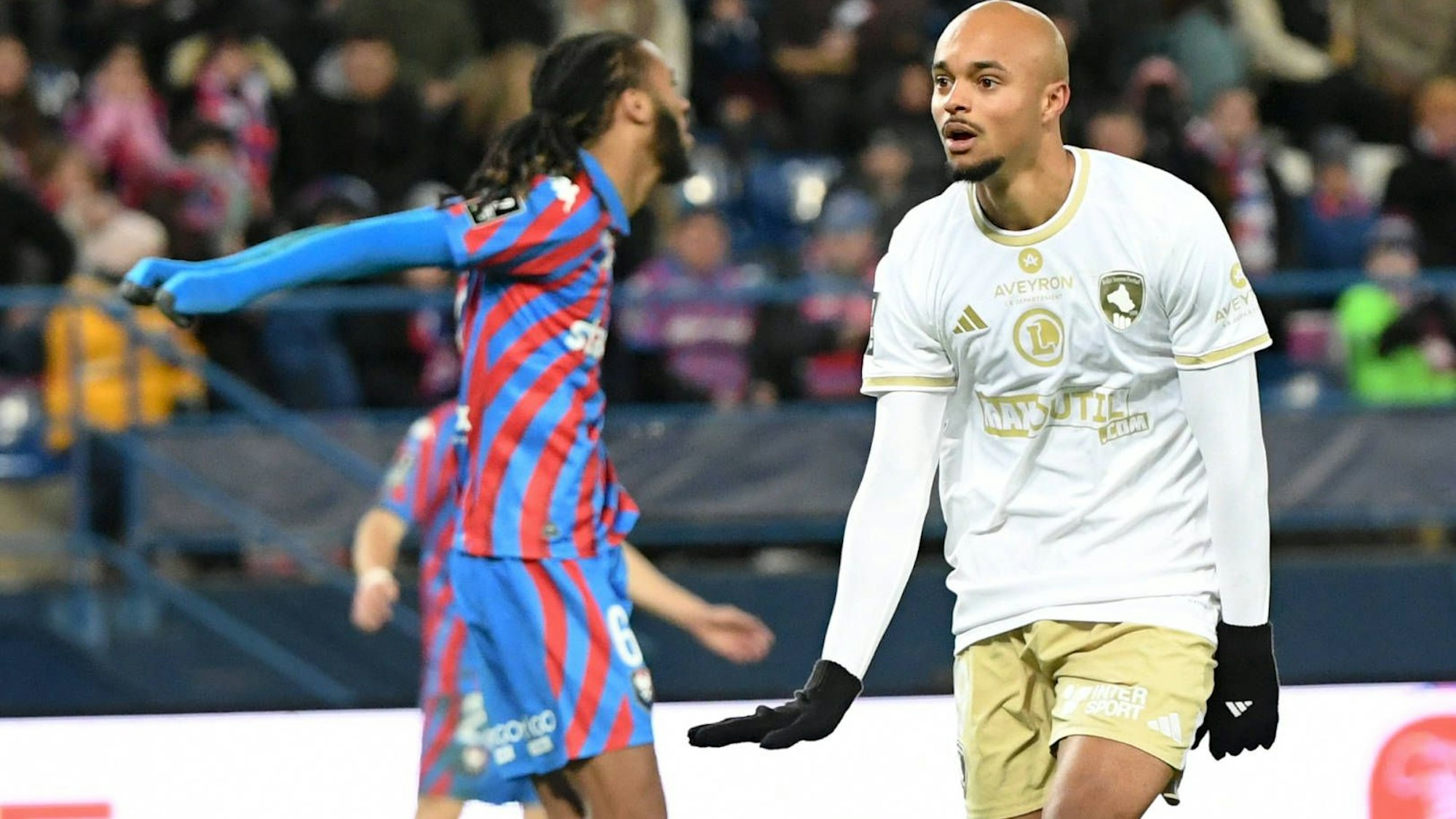 Stade Malherbe Caen v Rodez Aveyron Football - Ligue 2 BKT 2024/2025 09 Timothe NKADA raf during the Ligue 2 BKT match between Caen and Rodez at Stade Michel D Ornano on November 22, 2024 in Caen, France. Caen France PUBLICATIONxINxGERxAUTxSUIxONLY Copyright: xFEPx 776240949