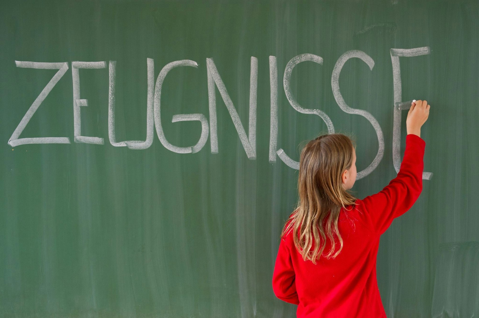 Schlechte Noten sind kein Weltuntergang, sagen Beratungsstellen und mahnen zu Gelassenheit. (Symbolfoto)