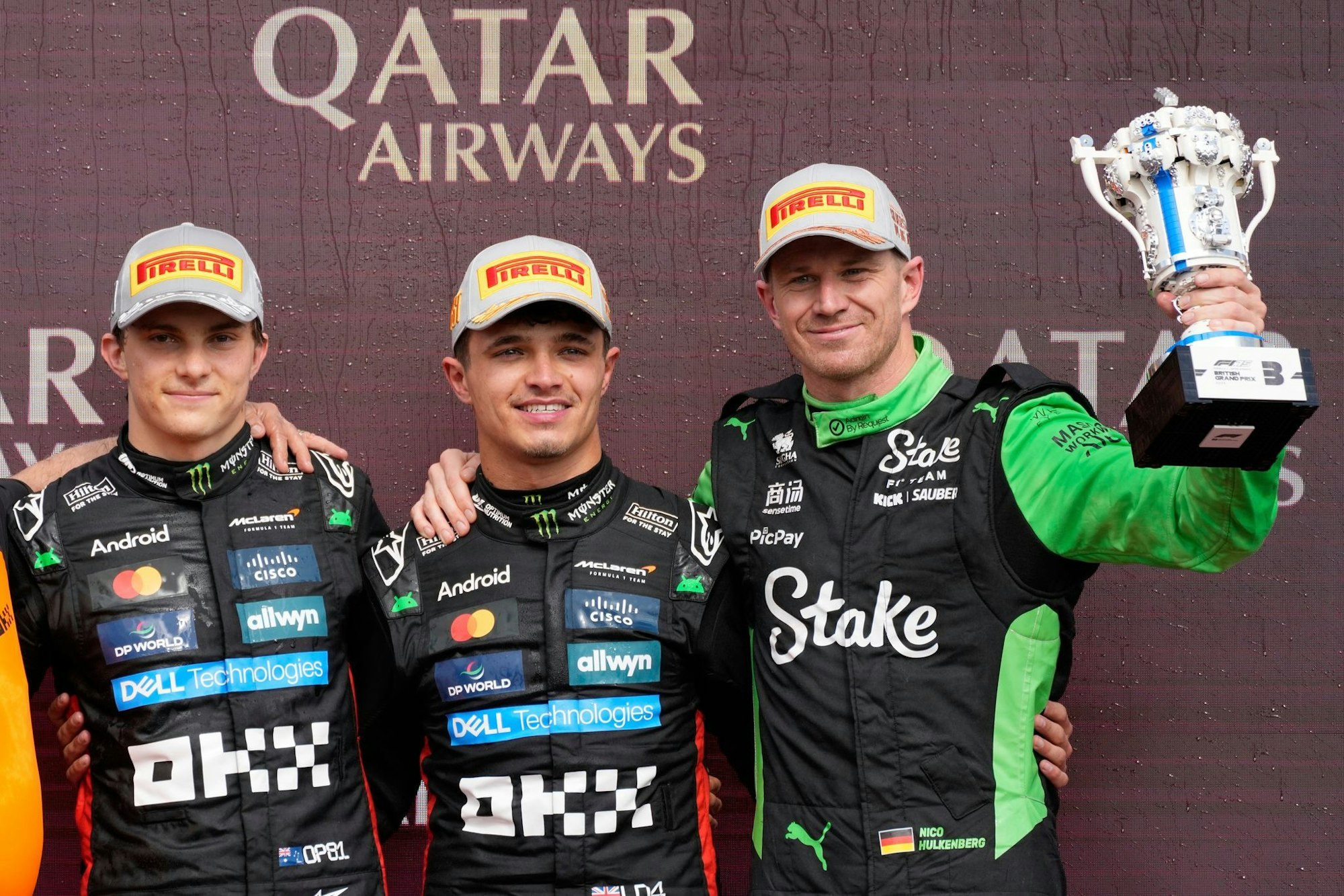 Nico Hülkenberg (r) schafft es im 239. Rennen erstmals auf ein Formel-1-Podium.