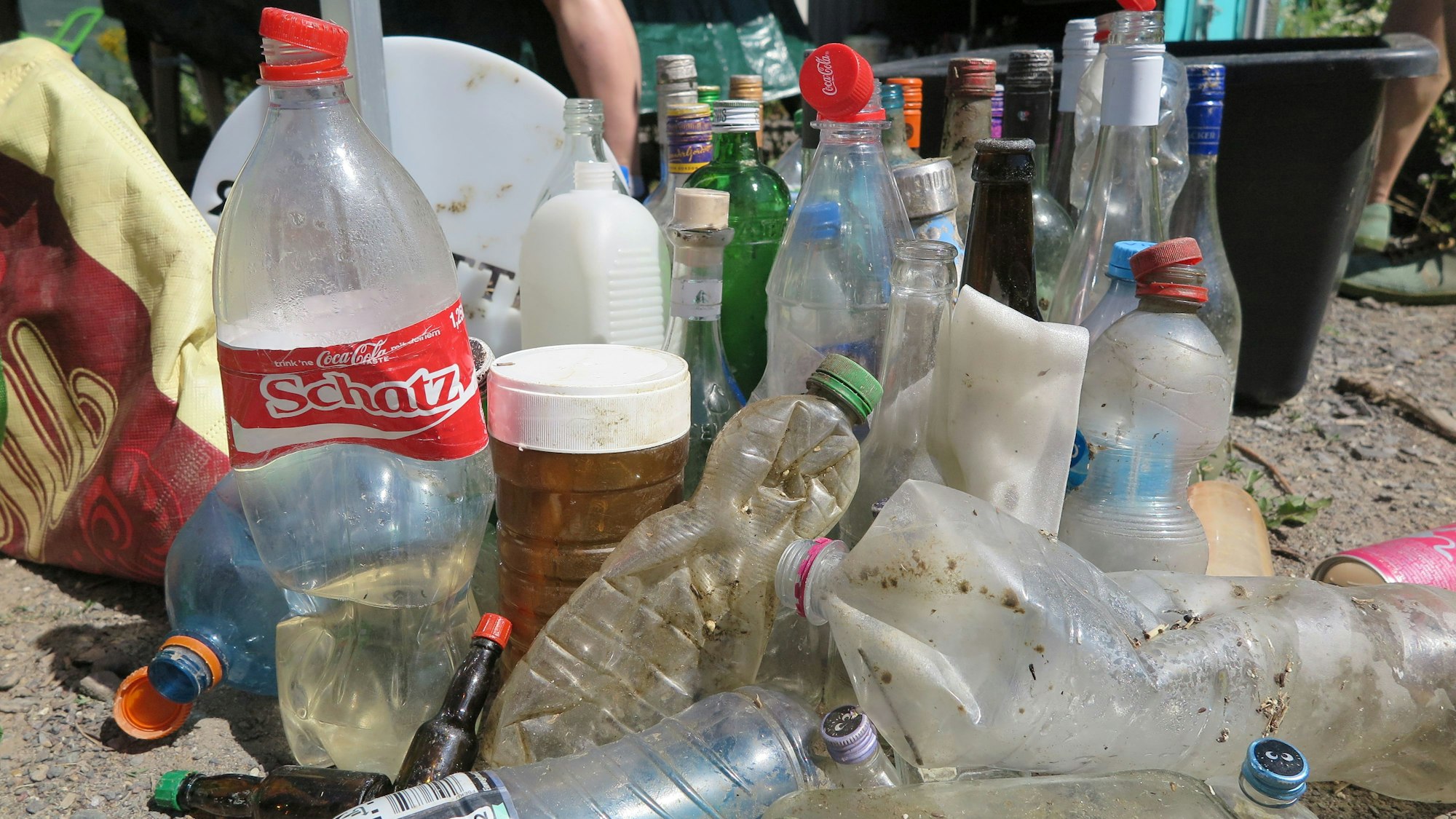 Das Bild zeigt Plastikmüll, der beim Monitoring der Krake sortiert wurde.