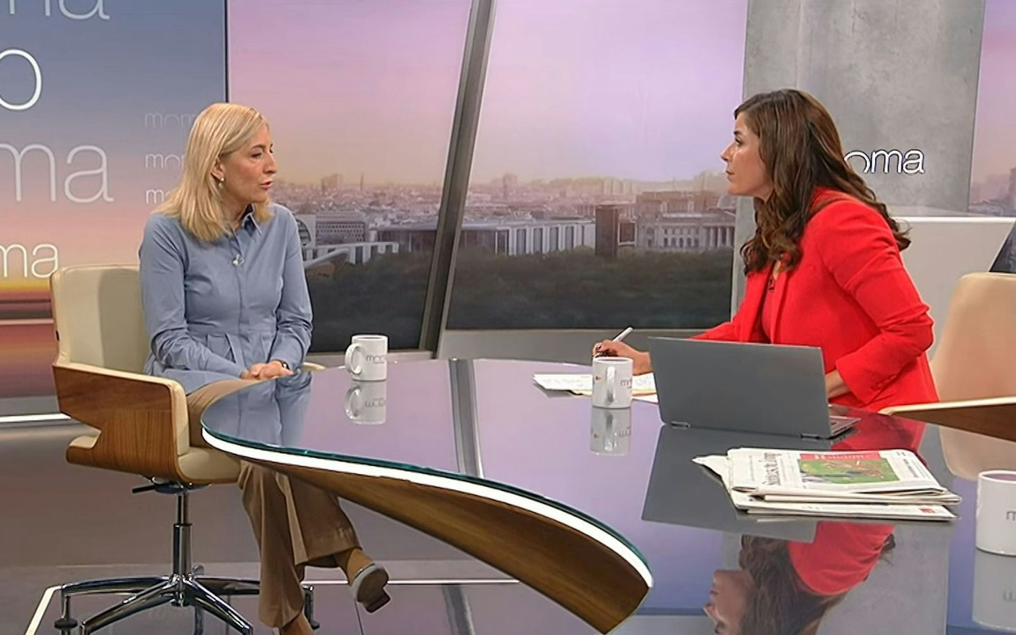 Bundesgesundheitsministerin Nina Warken (links) stellte sich im ZDF-“Morgenmagazin“ den Fragen von Eva-Maria Lemke. (Bild: ZDF)