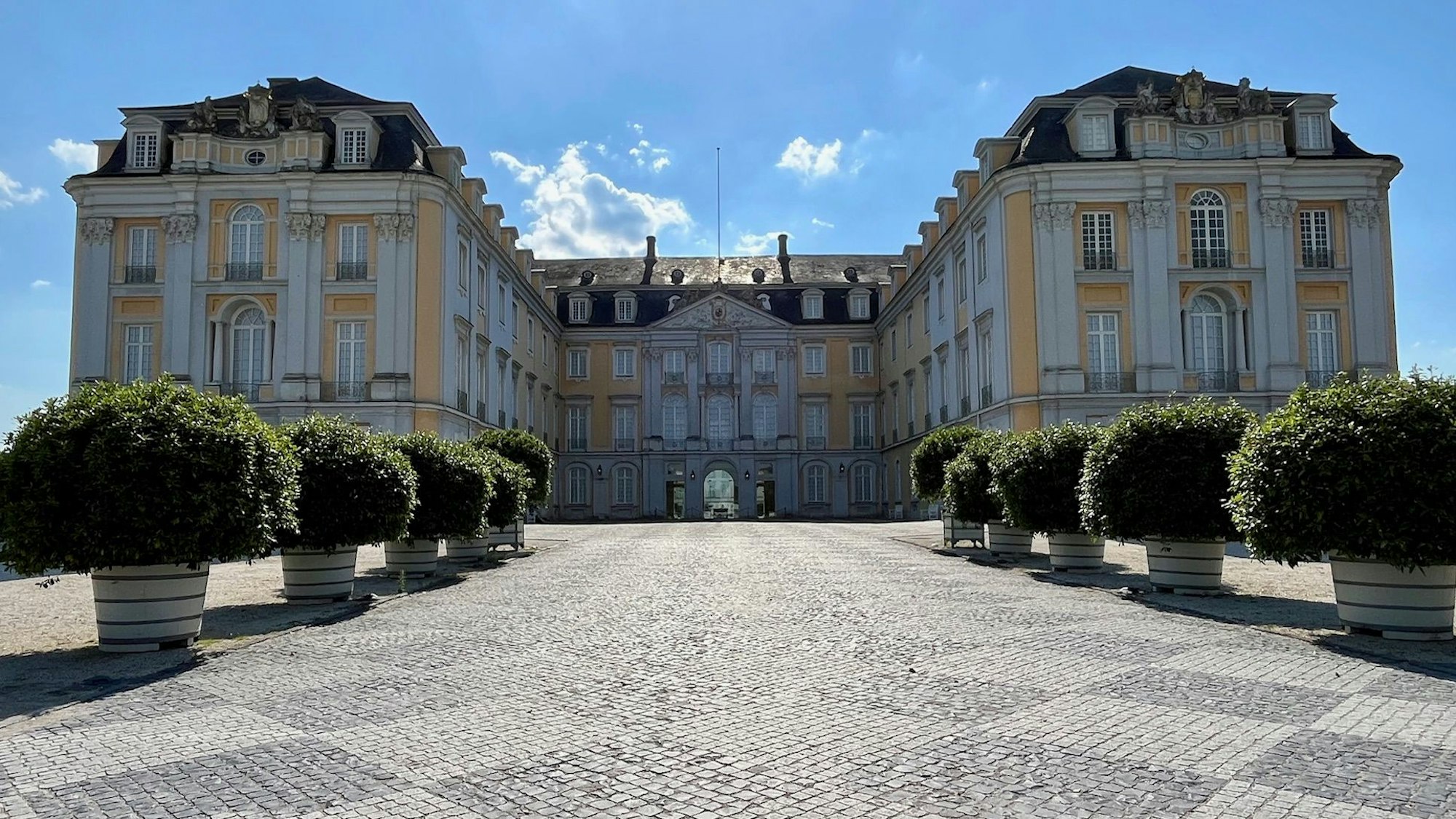 Zu sehen ist Schloss Augustusburg.