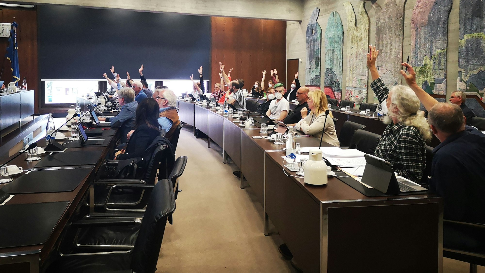 Der Wesselinger Stadtrat beschäftigt sich heute mit den Konsequenzen aus den umstrittenen Äußerungen der SPD-Ratsfrau Ute Meiers. Das Foto entstand 2022 in der Endphase von Corona.