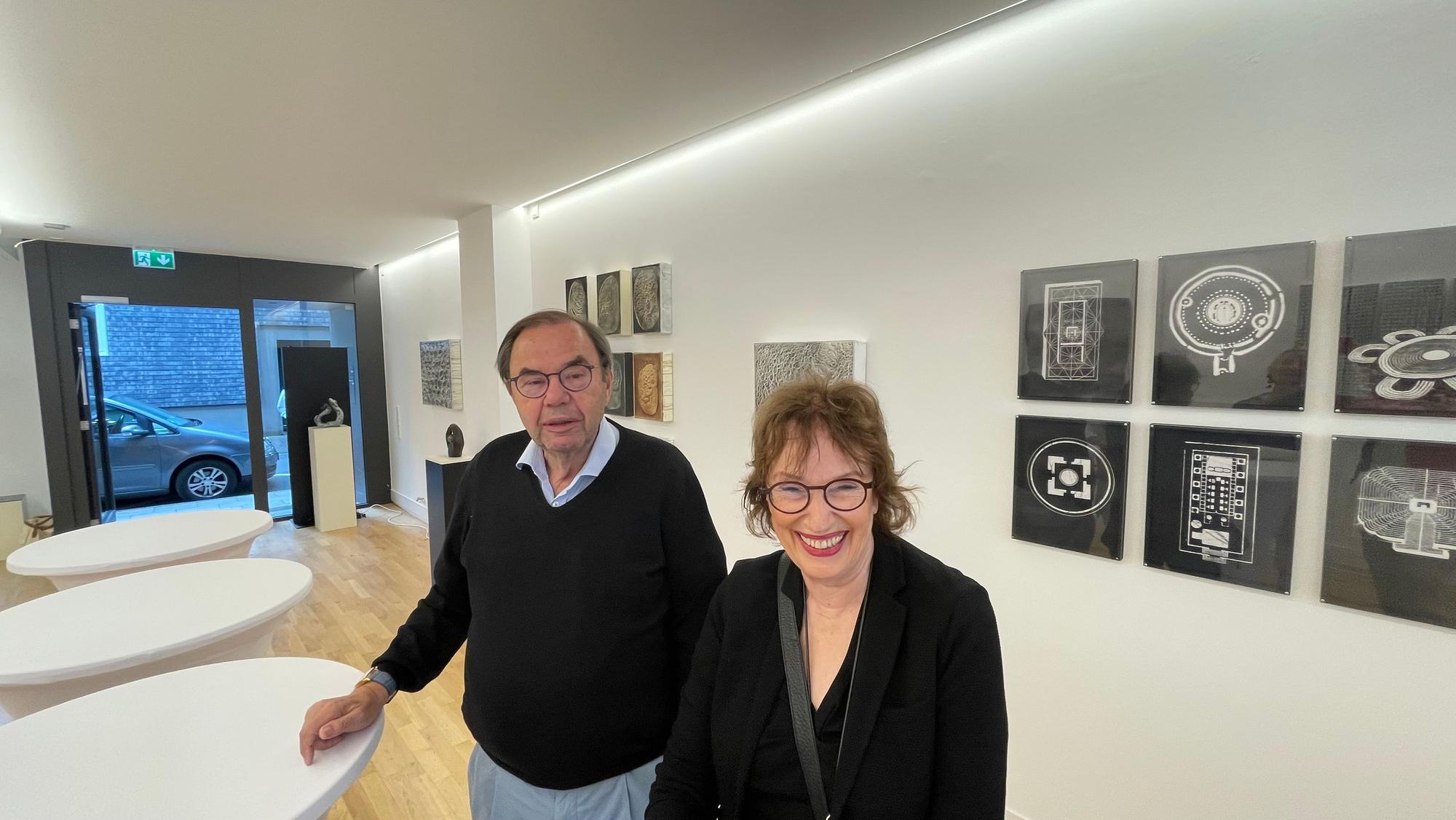 Der Unternehmer wird unter anderem von der Ex-Galeristin Linde Trottenberg