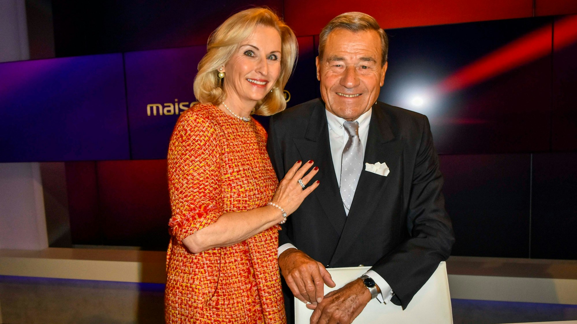 Elisabeth und Wolfgang Grupp bei einem TV-Auftritt in Köln. (Archivfoto von 2023)
