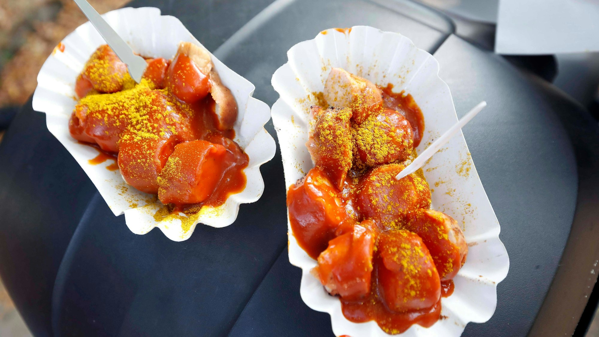 Zweimal Currywurst