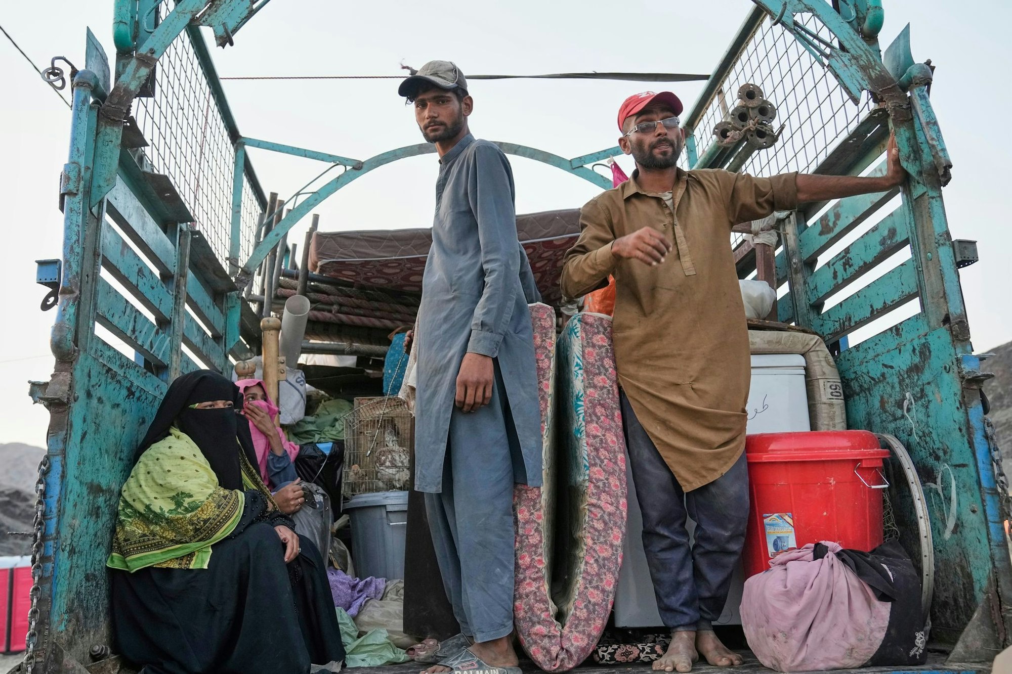 Die Afghaninnen und Afghanen, die bereits eine Aufnahmezusage haben, fürchten, von Pakistan nach Afghanistan abgeschoben zu werden. (Archivfoto)