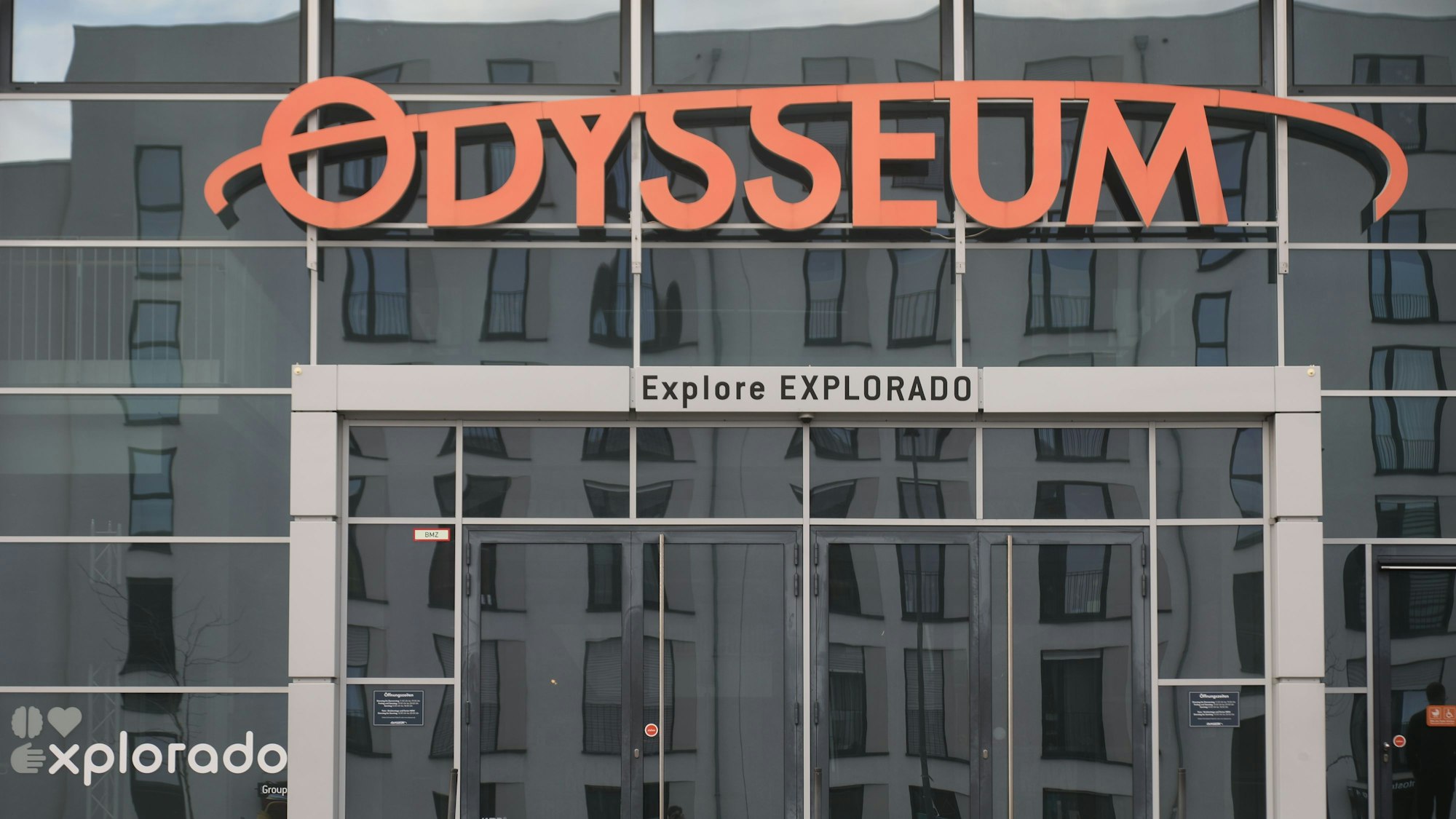 Das Aus für das Odysseum ist bereits seit Monaten besiegelt. Doch in Köln-Ehrenfeld soll es mit den beliebtesten Attraktionen schon ab nächstem Jahr weitergehen.