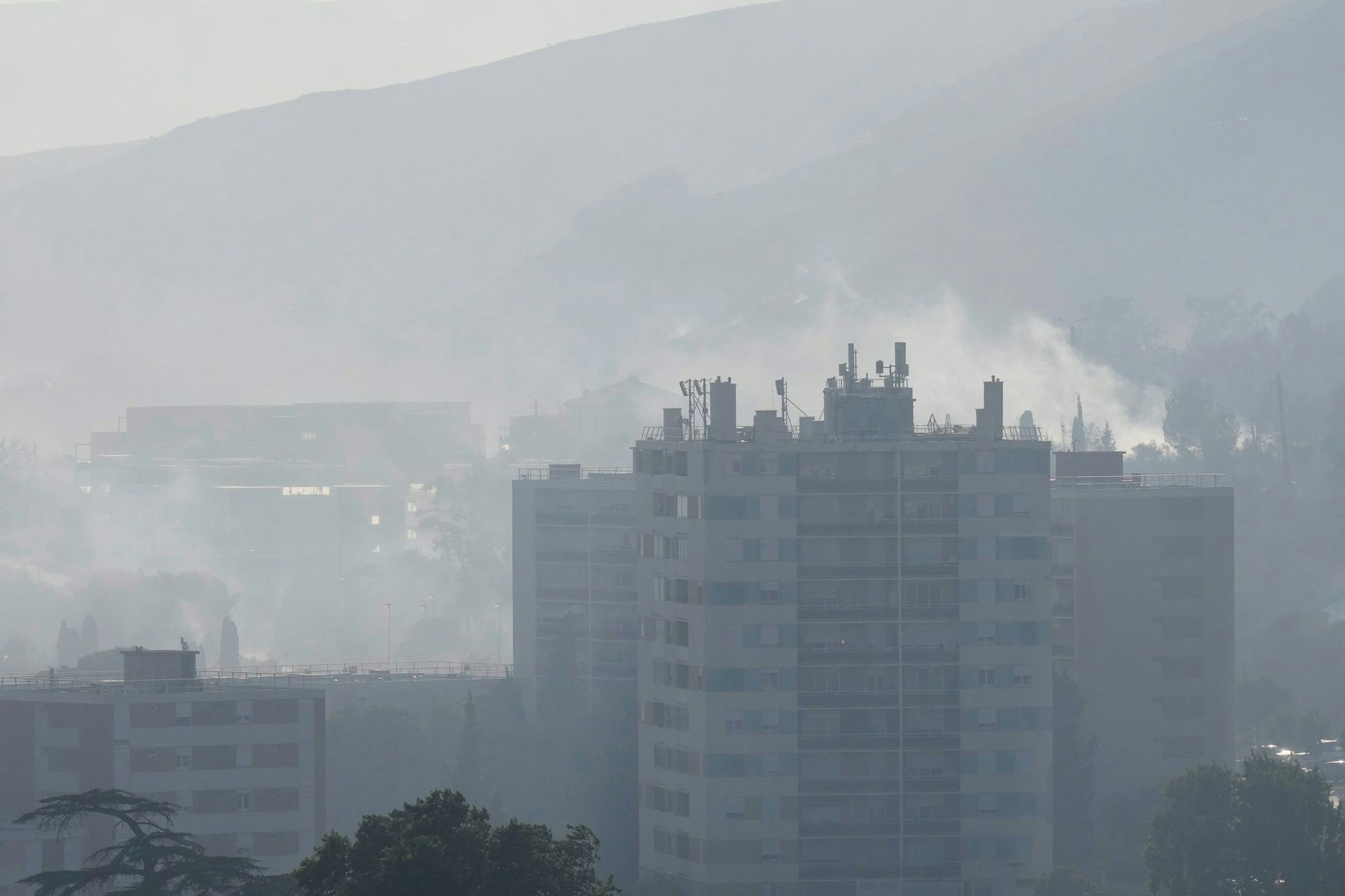 400 Menschen mussten wegen des Brandes evakuiert werden.