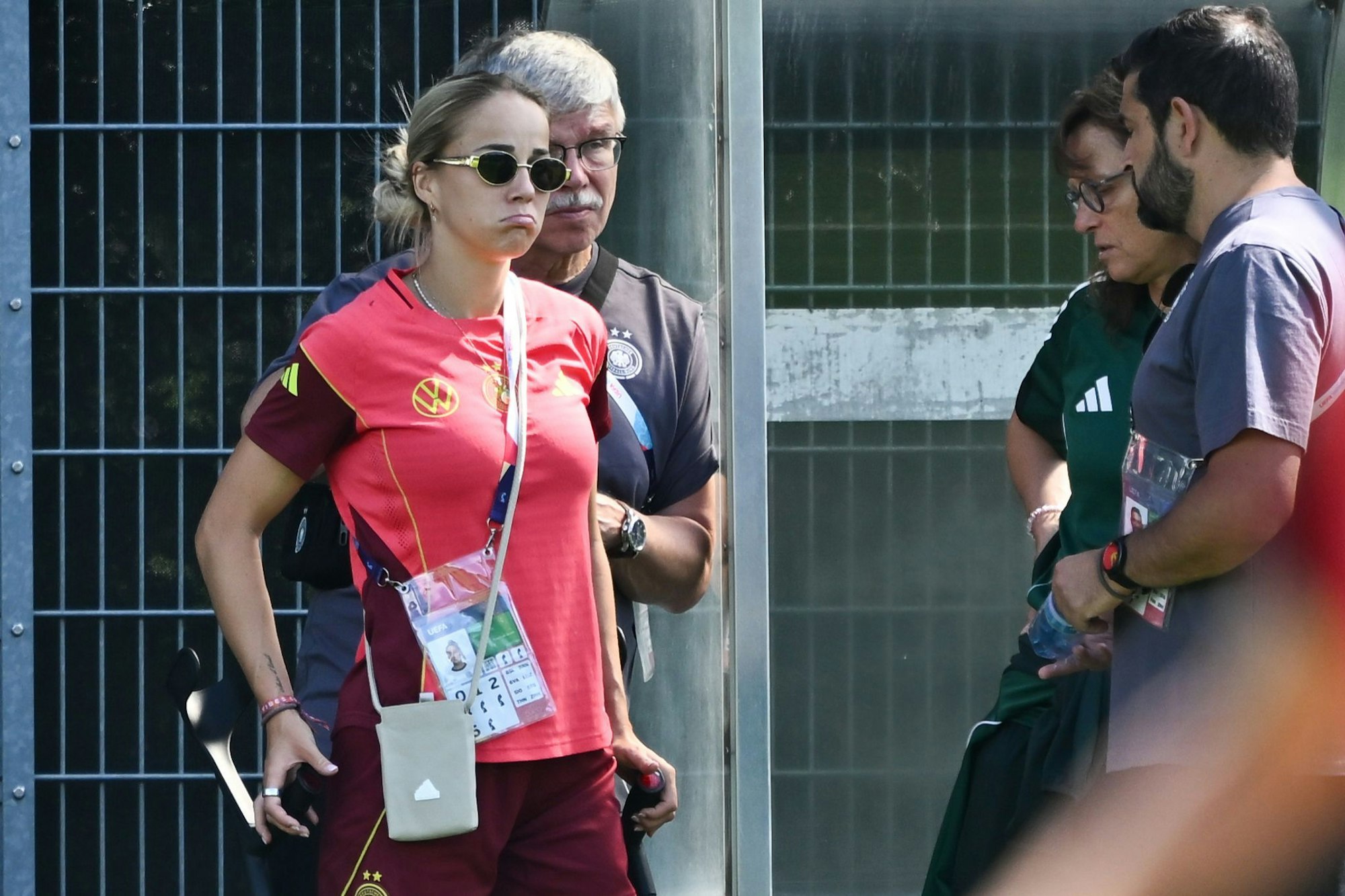 Giulia Gwinn nach ihrer Verletzung beim DFB-Training