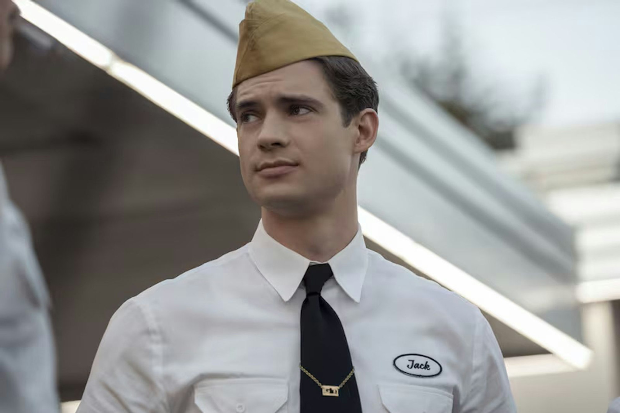 Eine seiner ersten großen Rollen: David Corenswet spielte die Hauptrolle in der Ryan-Murphy-Serie „Hollywood“. (Bild: Saeed Adjani / Netflix)