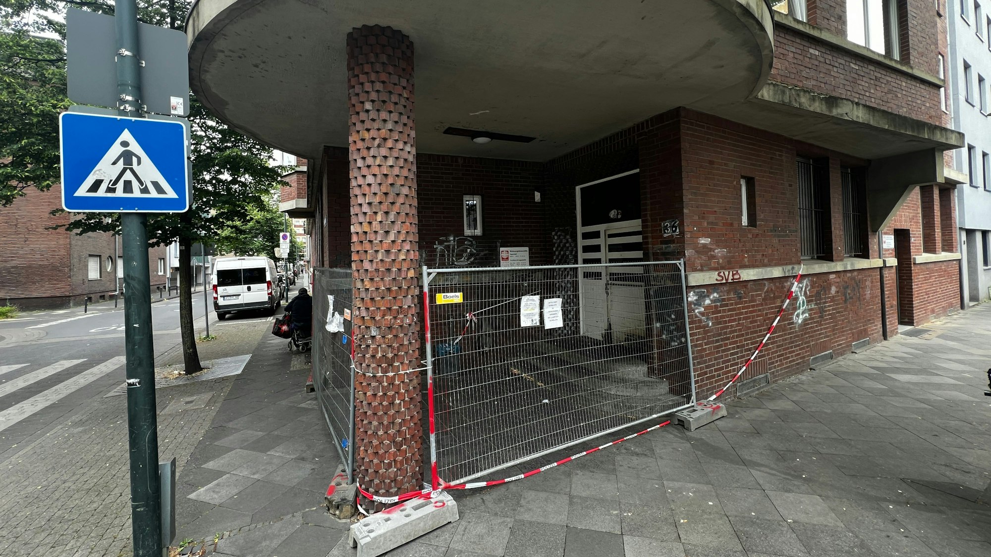 Nach dem Brand im Wiesdorfer Tagestreff hat die Caritas einen neuen Raum gefunden. Doch der Wegfall des alten Treffs nimmt viele mit.