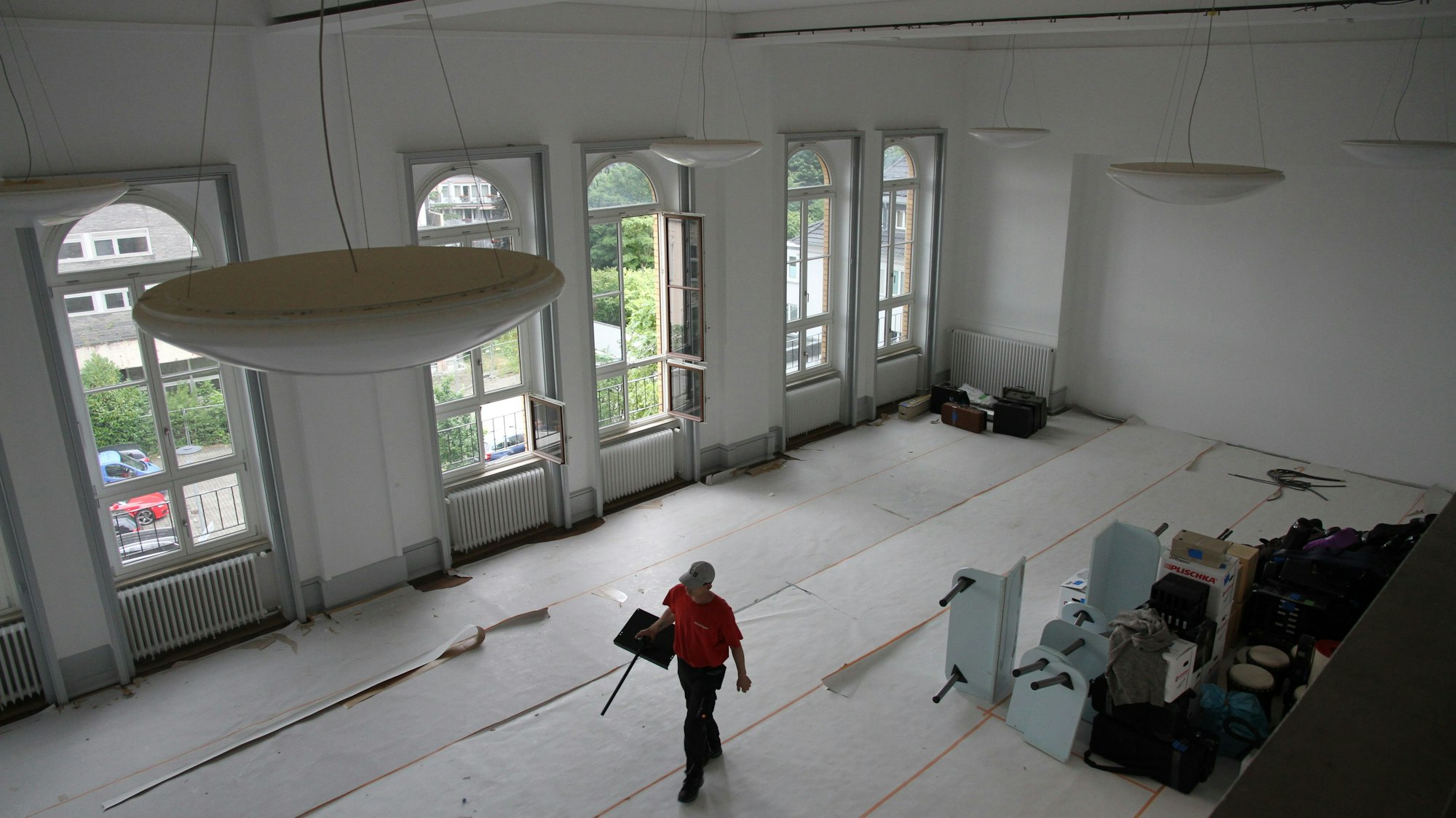 Abschluss der Großinstandsetzung: Das VHS Studienhaus kann nach den Sommerferien wieder bezogen werden, Aula der Musikschule