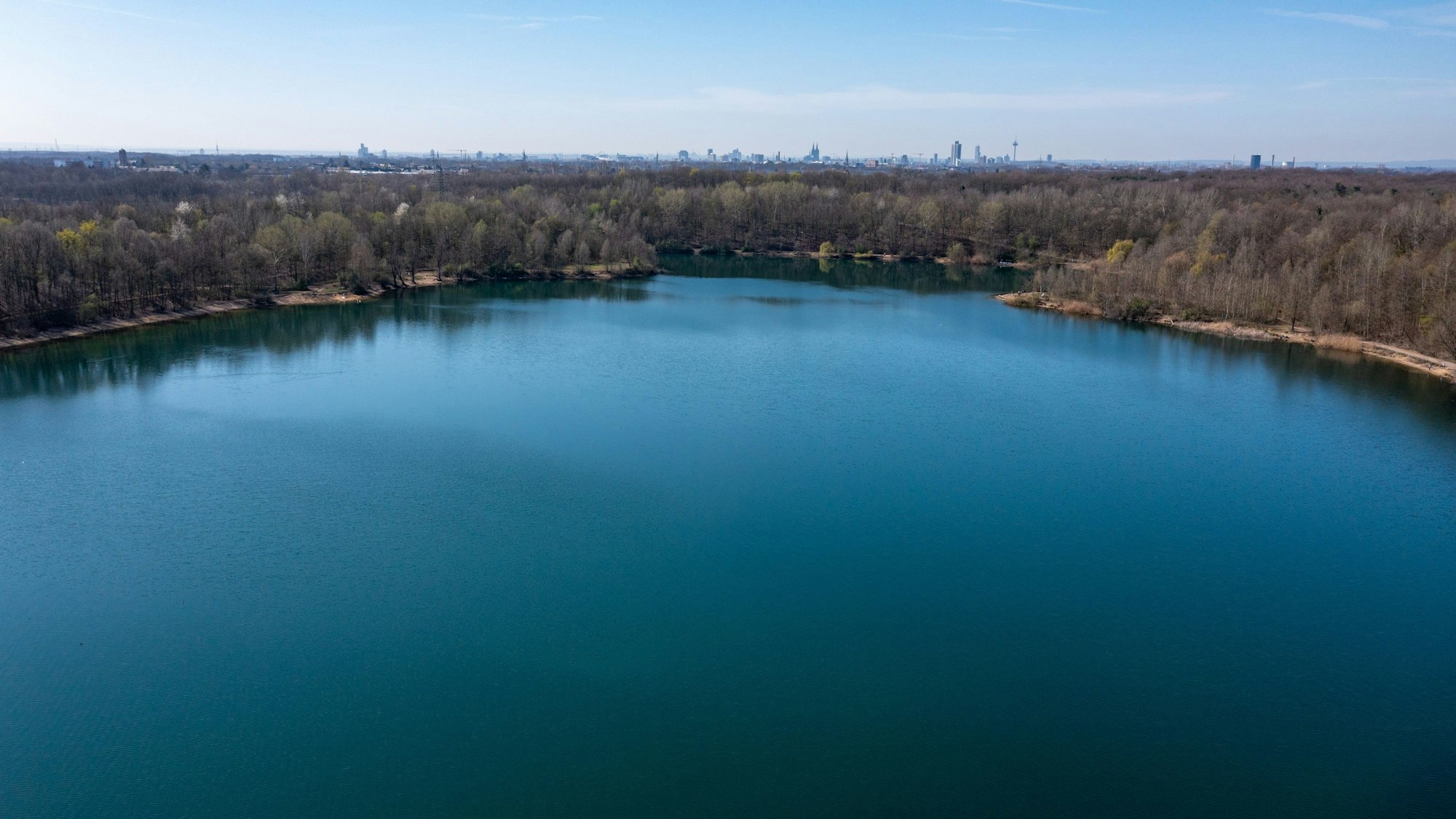 Luftaufnahme vom Höhenfelder See.
