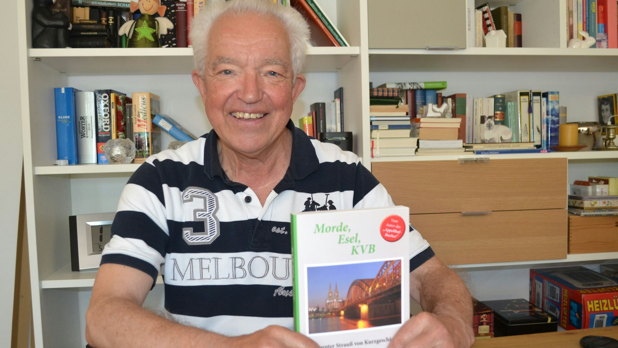 Der ehemalige Richter Norbert Klein aus Troisdorf verfasst Krimis "on demand". Jetzt hat er sein zweites Buch veröffentlicht: „Morde, Esel, KVB“