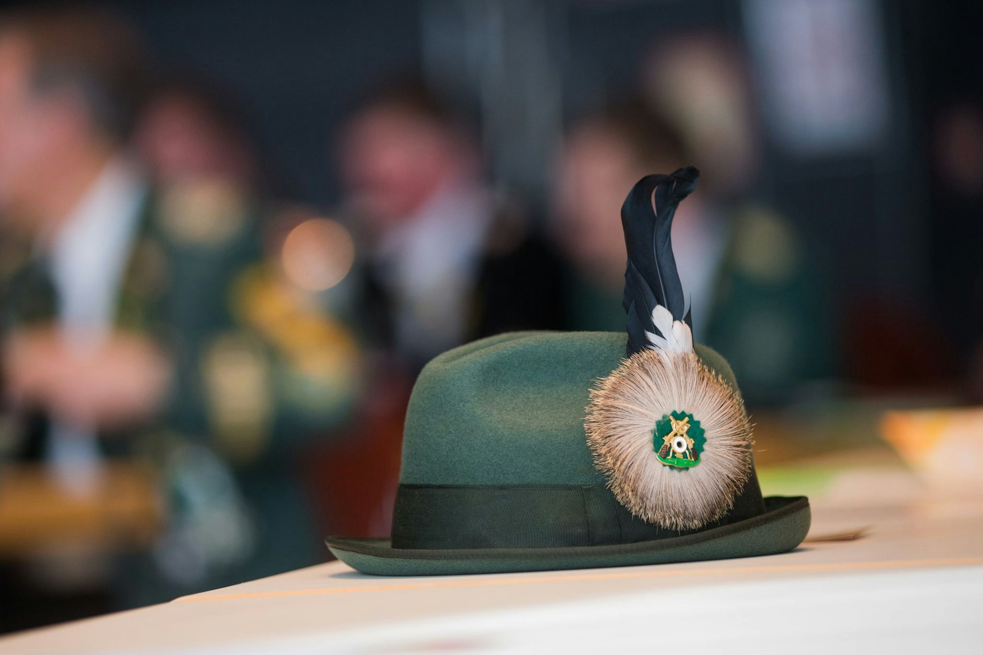 Bei mehreren Gästen eines Schützenfestes fand die Polizei Hinweise auf dasselbe starke Opiat im Blut - ihnen allen war es plötzlich schlecht gegangen.