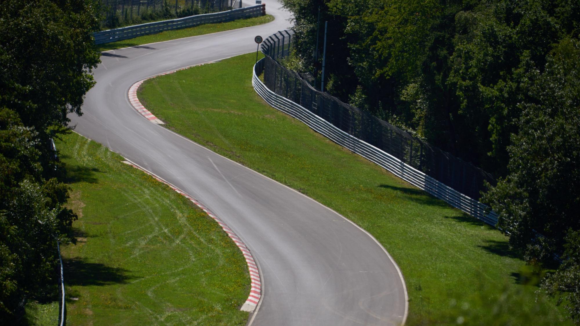 Am Wochenende gab es einen heftigen Unfall auf der Nordschleife, den beide Fahrer überlebten.