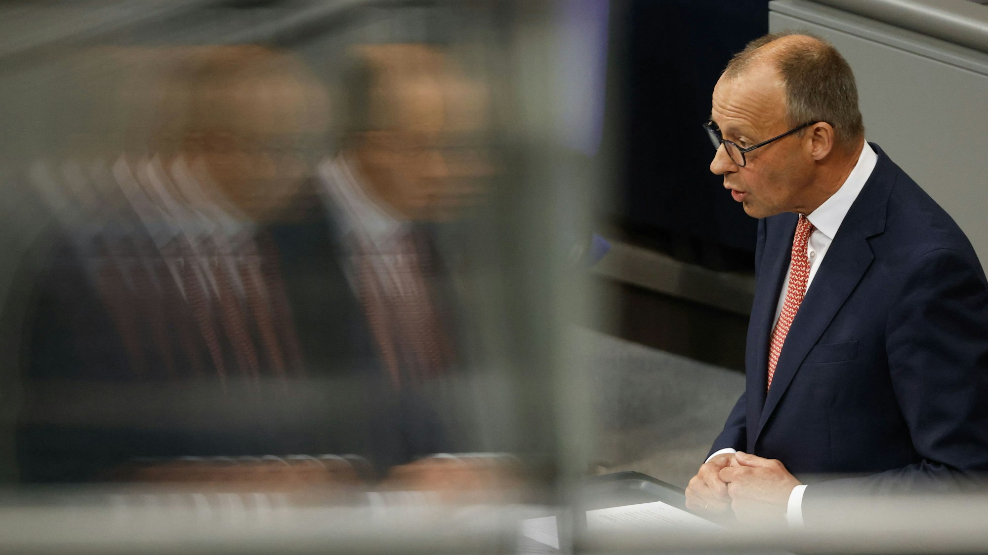Bundeskanzler Friedrich Merz bei seiner Rede im Bundestag am Mittwoch (9. Juli). (Archivbild)