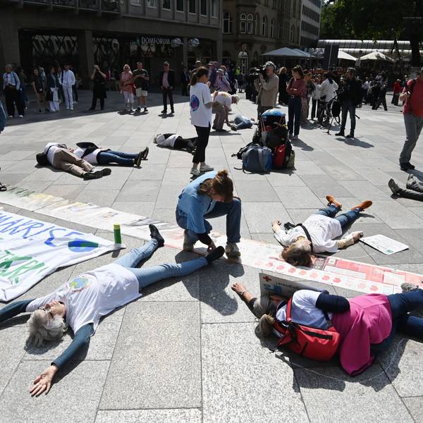Die Aktion „Veedelstote“ solle unsichtbare Opfer von Hitze sichtbar machen.