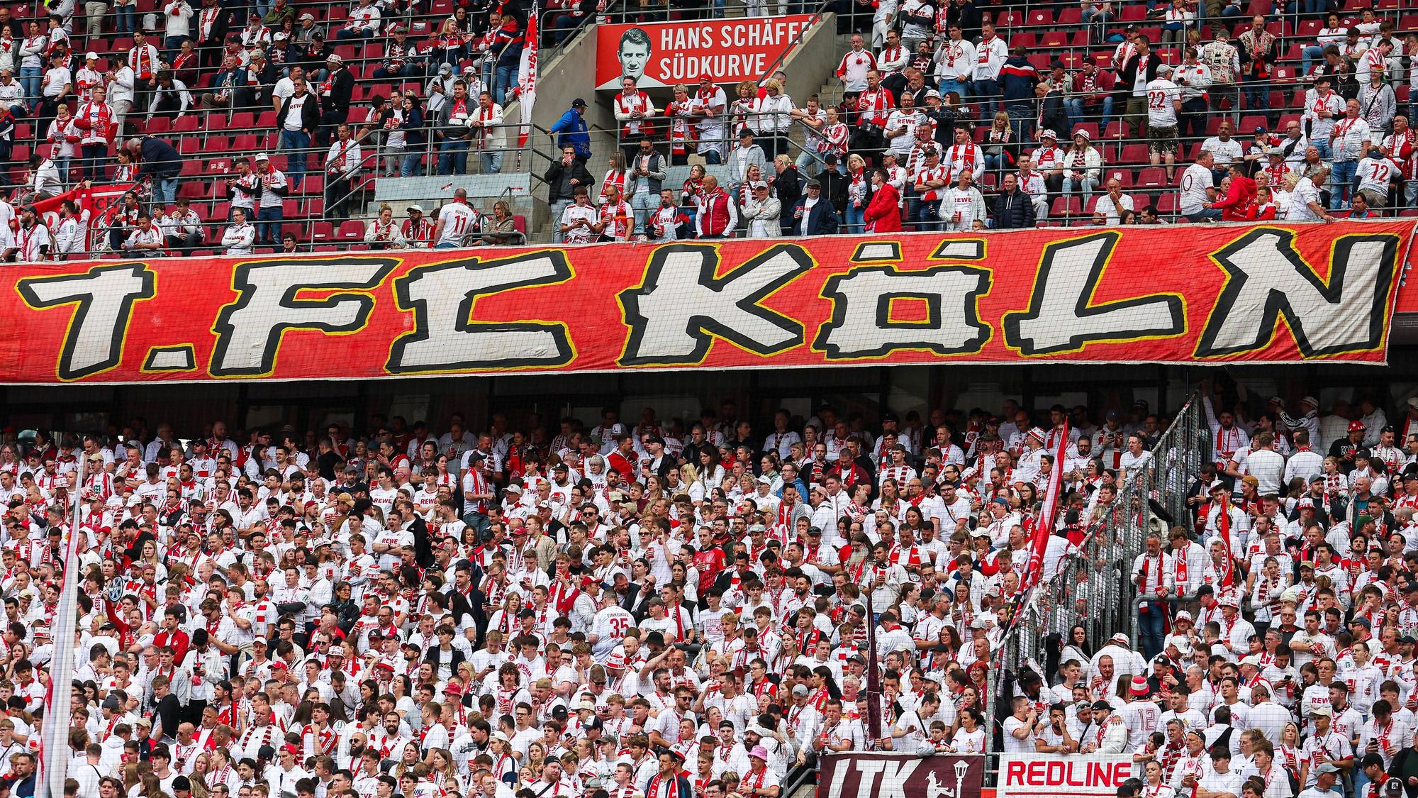 Die FC-Südkurve im Kölner Rhein-Energie-Stadion