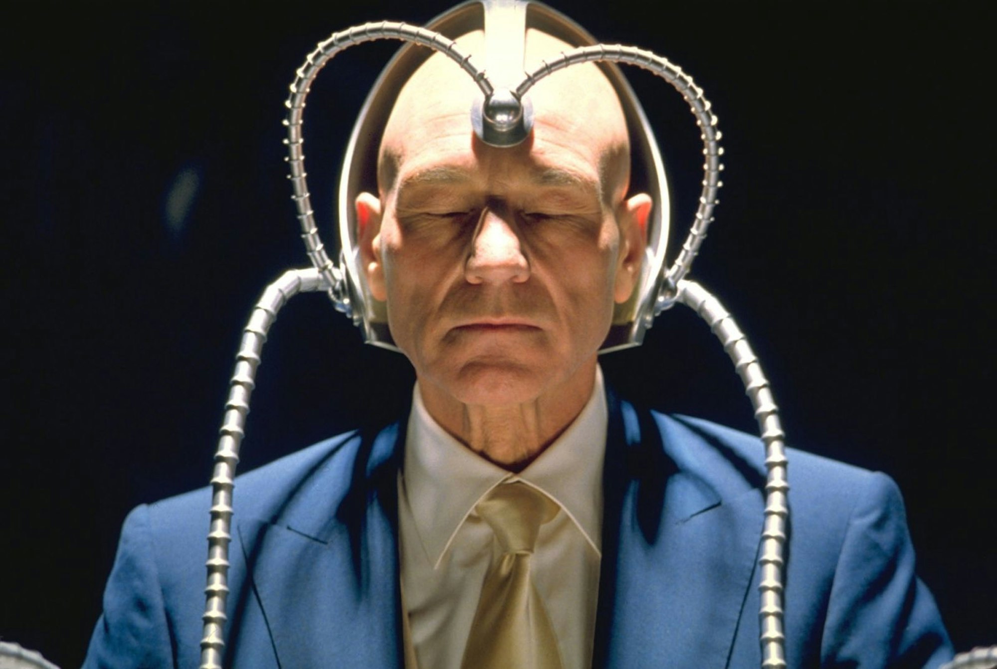 So kennt man Professor Xavier (Patrick Stewart) aus zahlreichen „X-Men“-Filmen: als alten, weisen und bestens vernetzten Mutanten-Anführer. (Bild: Fox)