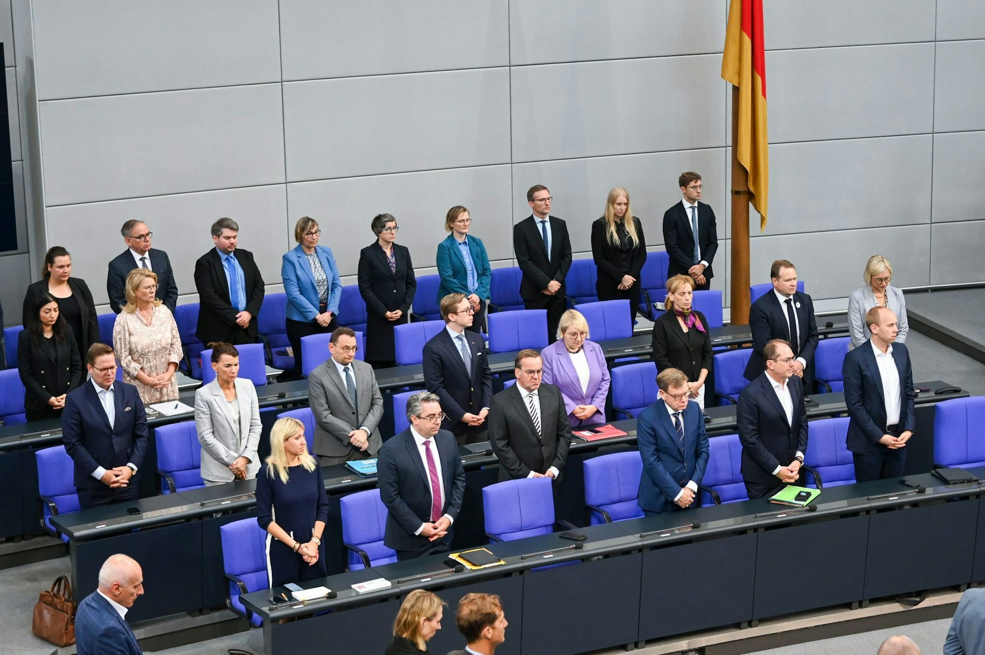 Bundesregierung und Abgeordnete erinnerten an die Opfer.