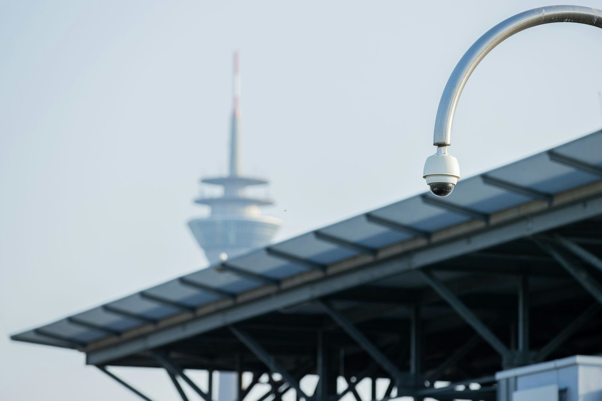 Der Angeklagte sitzt seit Januar 2025 in U-Haft. (Symbilbild)
