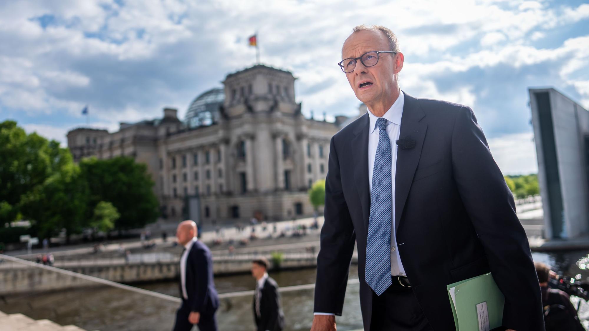 Merz stand im ARD-Sommerinterview Rede und Antwort.