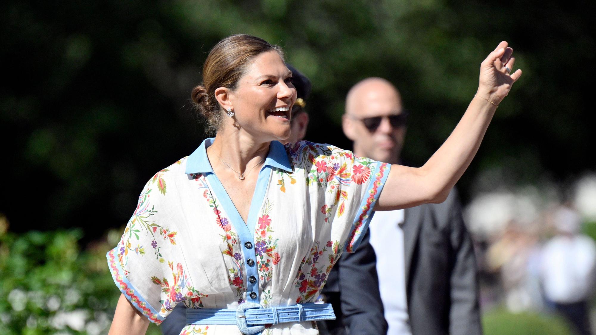 Kronprinzessin Victoria begrüßte im vergangenen Jahr Gäste beim öffentlichen Geburtstagsprogramm auf Öland.