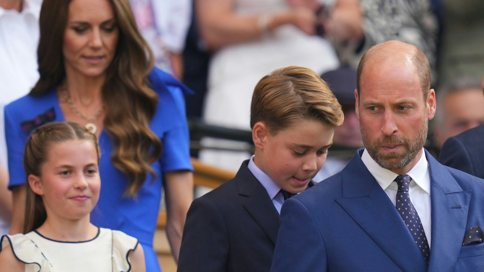 Prinz William und Prinzessin Kate verfolgen das Finale mit ihren Kindern George und Charlotte aus der Royal Box.