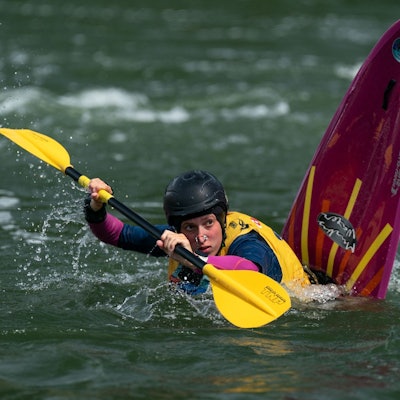 Naya Daruwala vom Kanu Club Zugvogel bei der WM im bayerischen Plattling.