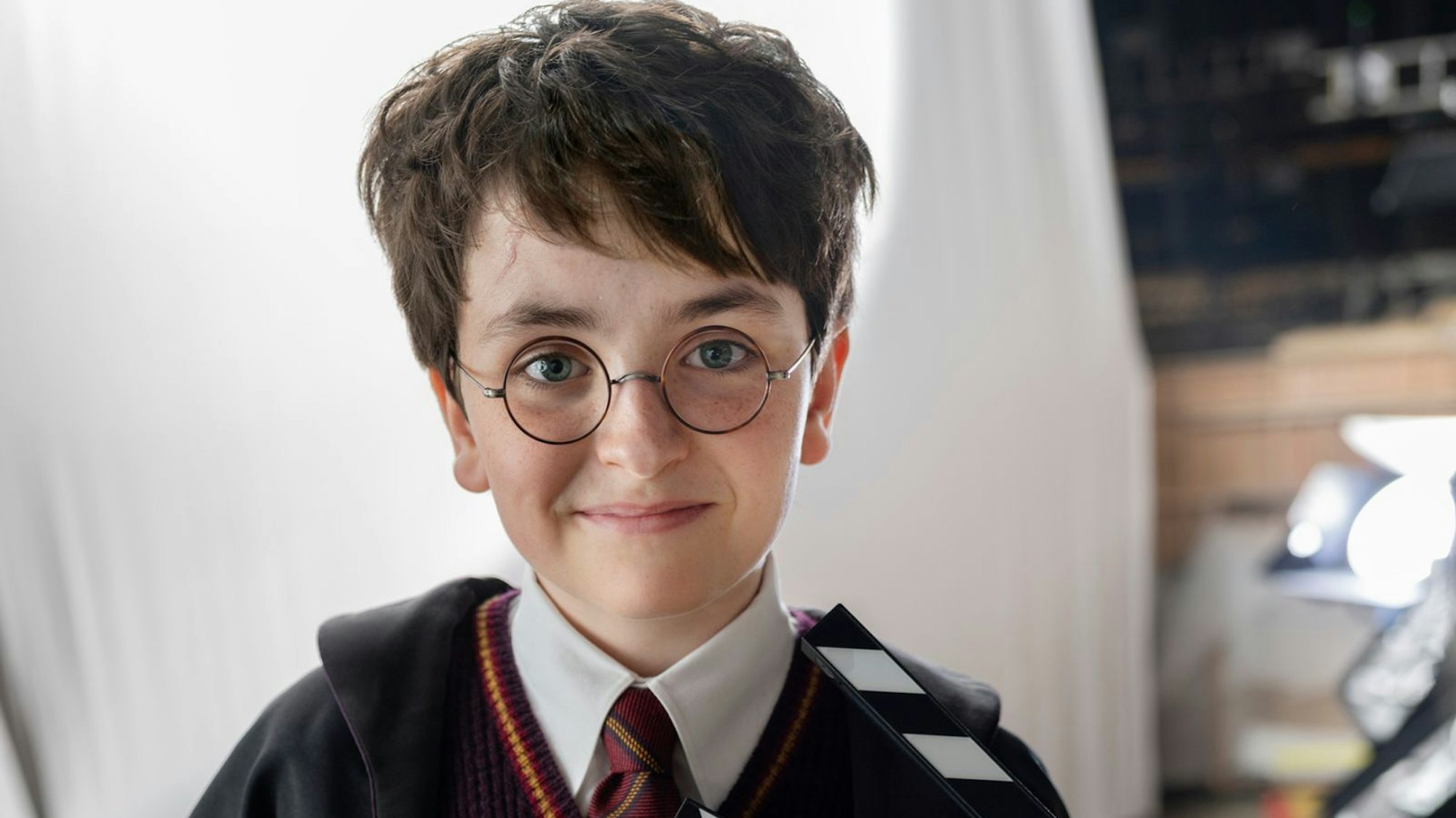Dominic McLaughlin ist der neue Harry Potter. (Bild: Aidan Monaghan/HBO )