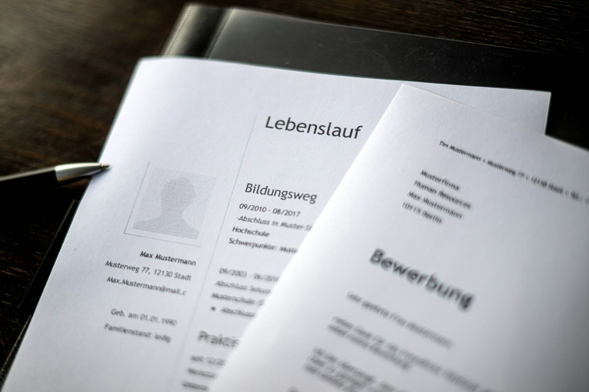 Keine Reaktion nach der Bewerbung? Wer keine Rückmeldung bekommt, darf - und sollte - nachhaken.
