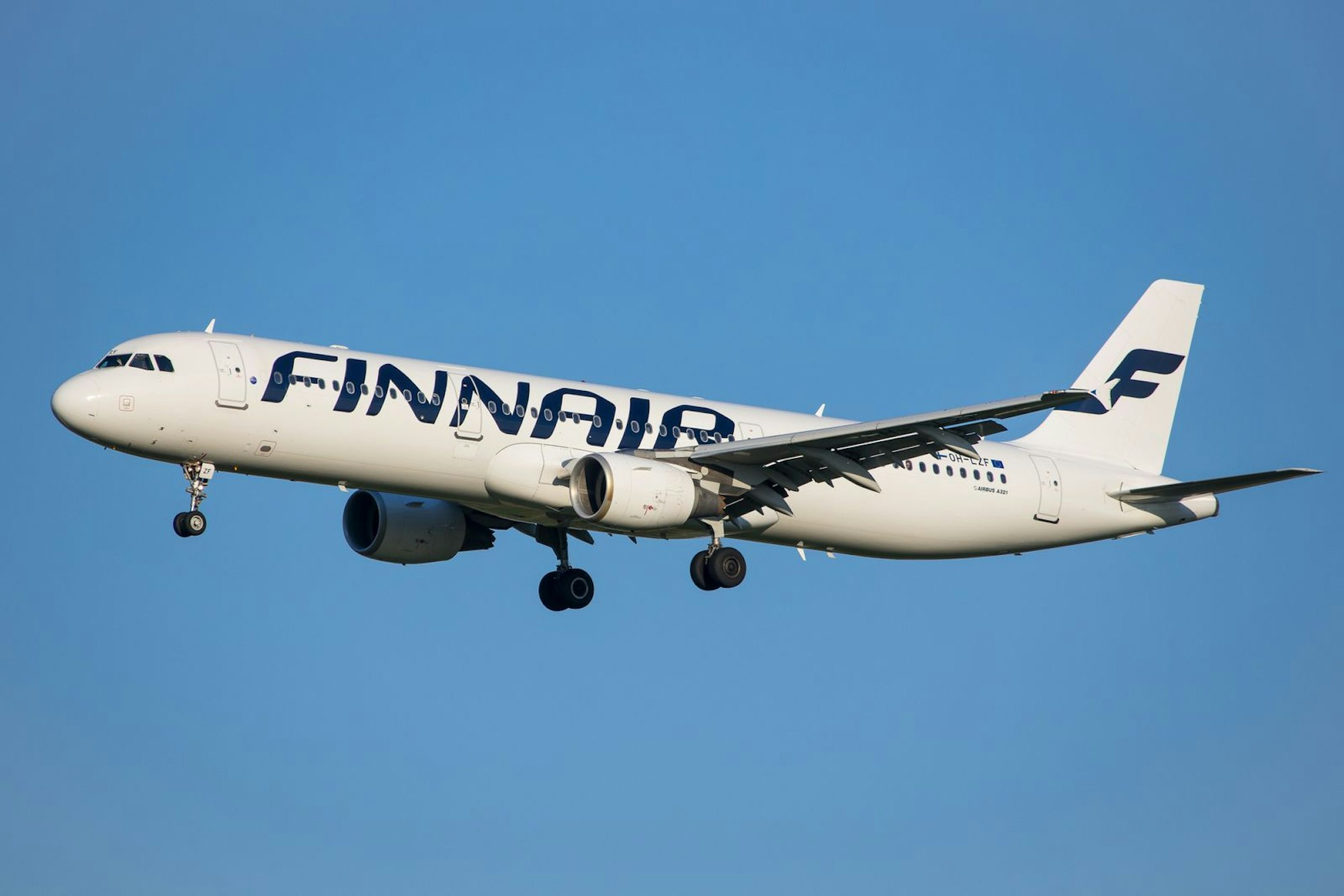 Zu viele Verspätungen und Stornierungen machen die Fluggesellschaft Finnair laut Flightright zur schlechtesten Airline Europas. (Bild: iStock/Photofex-AT)