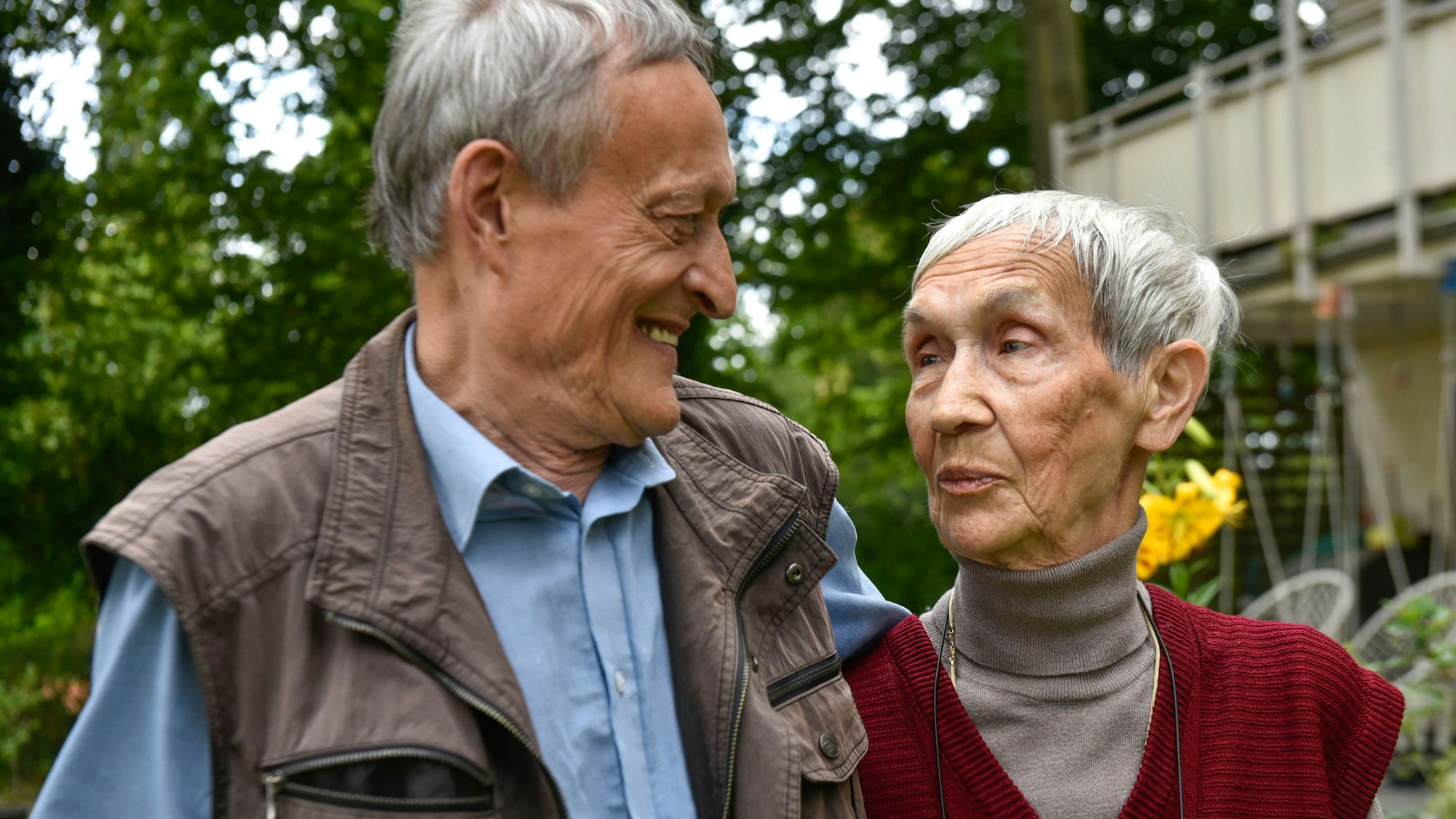 Zu sehen ist das Ehepaar.