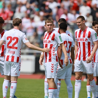 Testspiel, SV Bergisch Gladbach vs. 1. FC Köln, Mitte: Isak Johannesson (1. FC Köln), 12.07.2025, Bild: Herbert Bucco