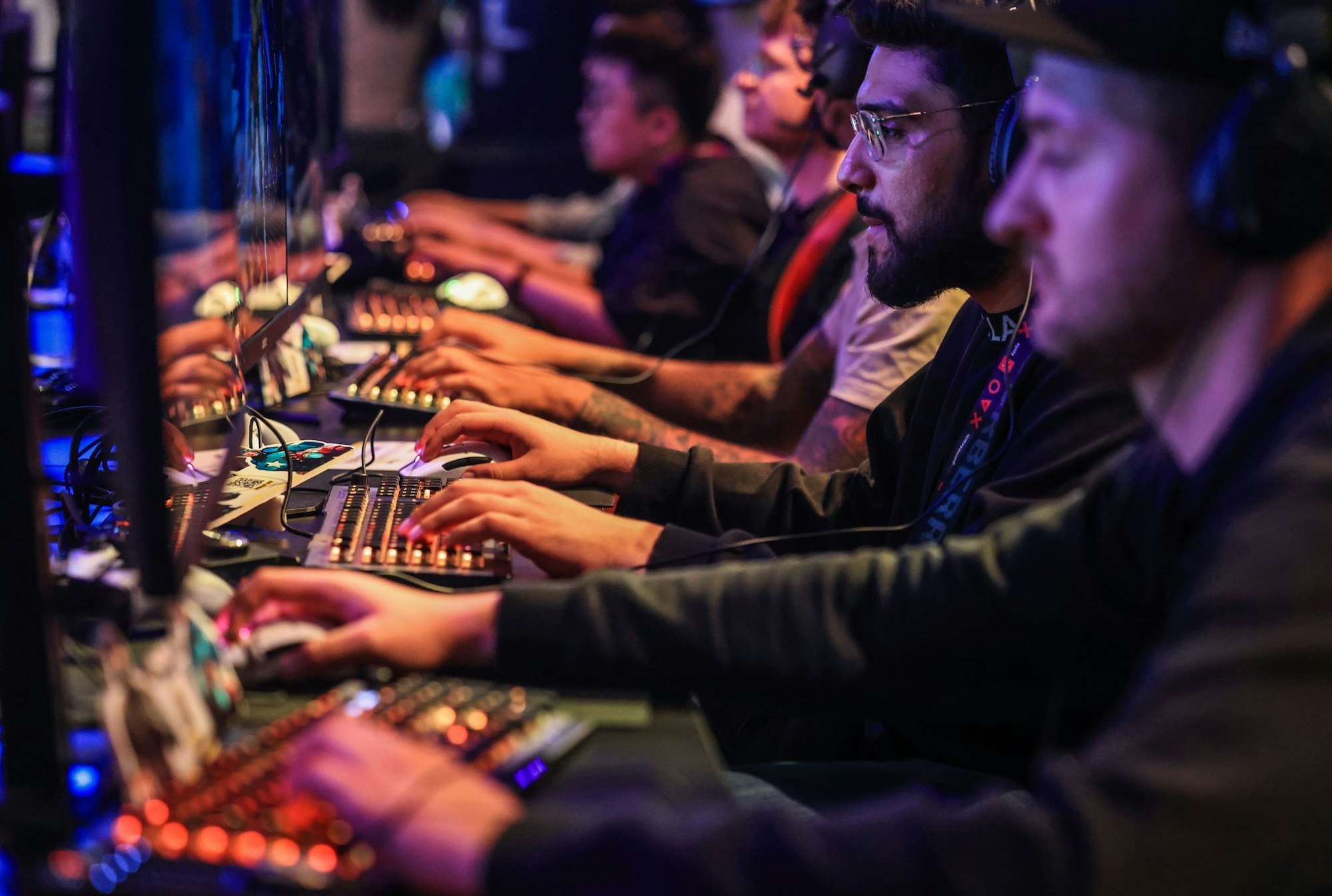Neue Games mal zur Probe spielen - für viele Gamingfans ist das bei der Gamescom eine attraktive Sache.