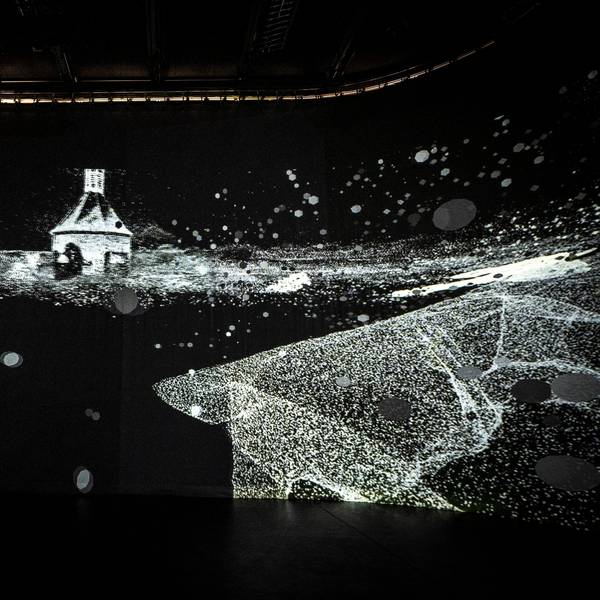 Lisa James' Installation „Returning to Paradise“ ist beim Rundgang der Kunsthochschule für Medien Köln zu sehen.