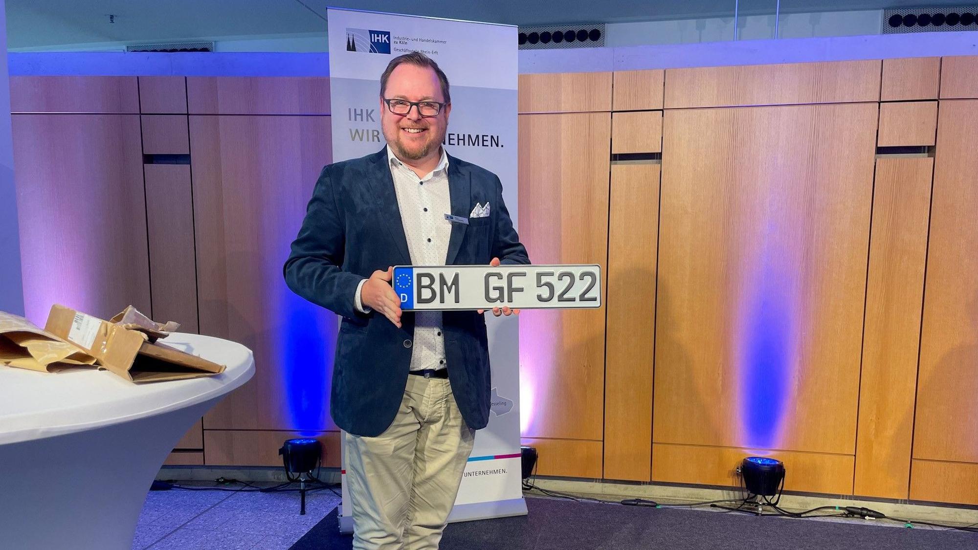 2022 folgte Gero Fürstenberg als neuer Leiter der IHK-Geschäftsstelle in Bergheim und auf Thorsten Zimmermann.