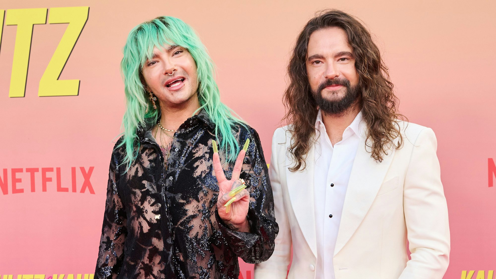 Wie viel verdienen Bill Kaulitz (links) und sein Bruder Tom mit ihrer Netflix-Show wirklich?